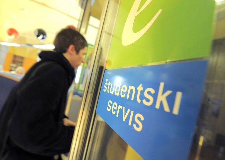 študentsk servis.JPG