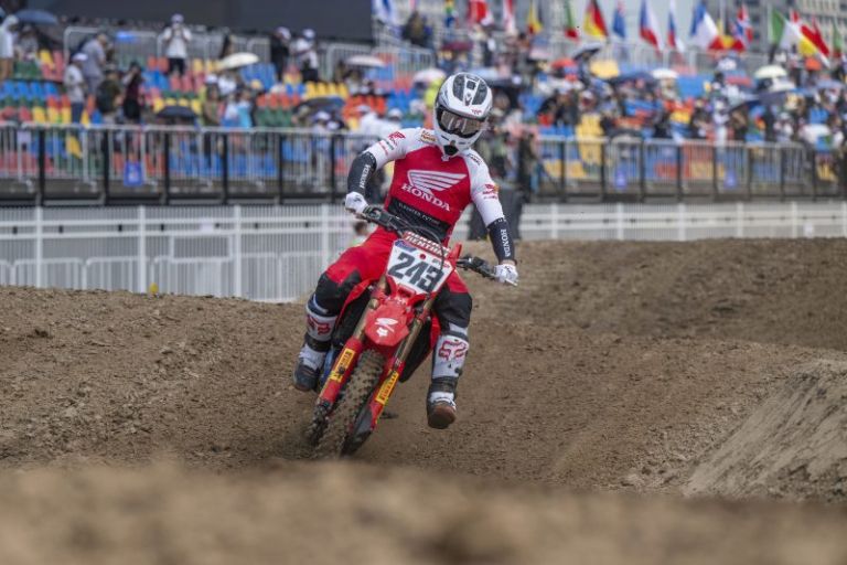 motokros_Gajser_KItajska_01.jpg