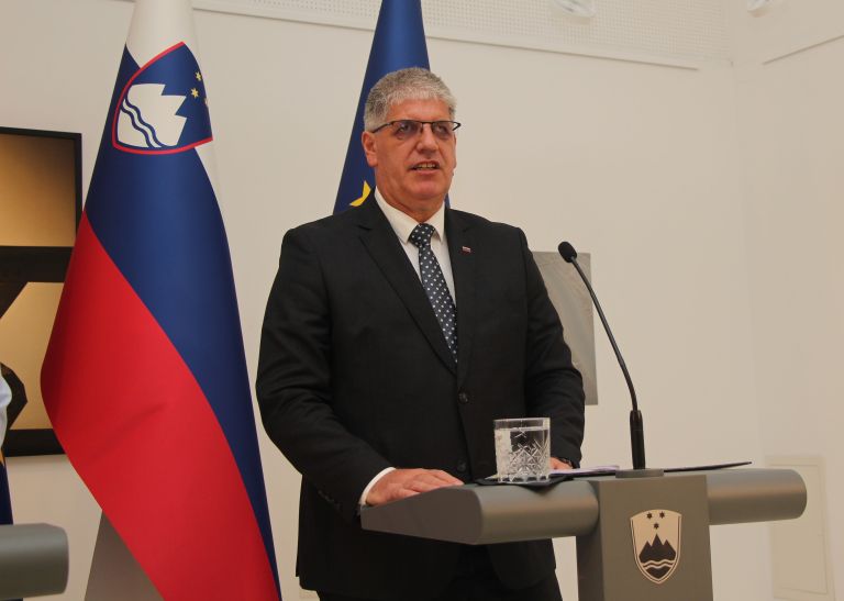 seja-vlade-v-novem-mestu-bostjan-poklukar