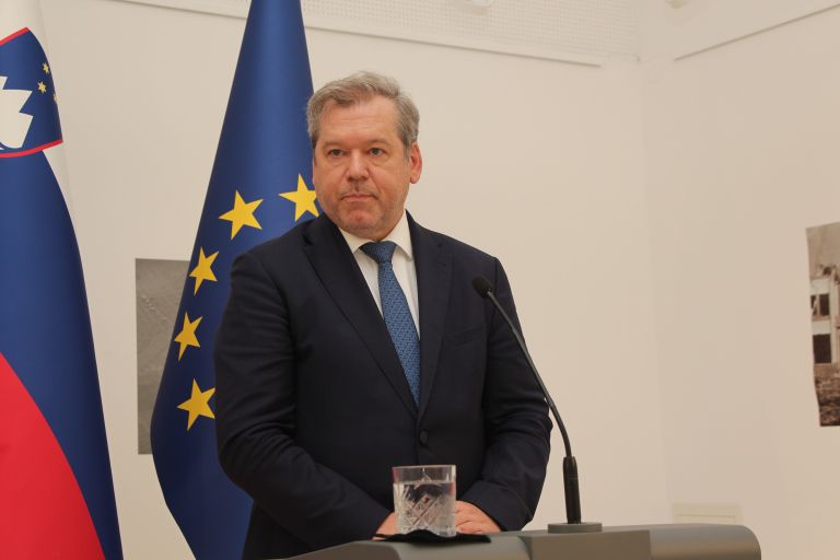seja-vlade-v-novem-mestu-bostjan-poklukar