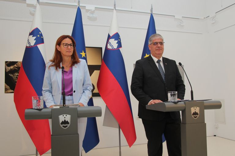 seja-vlade-v-novem-mestu-bostjan-poklukar