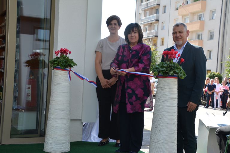 lekarna-sevnica, novi-prostori, 100-let