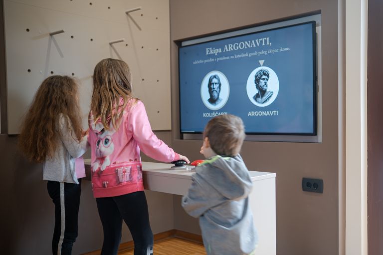 Časovna postaja Vrhnika