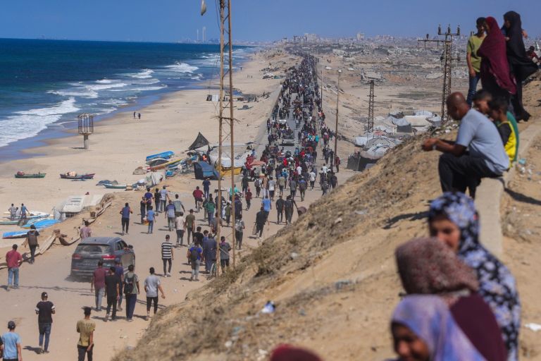 vračanje palestincev v gazo.jpg
