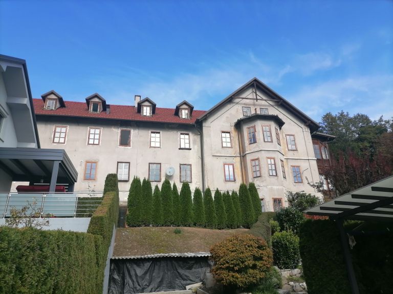 Litijska vila.jpg