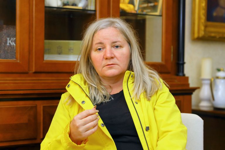 cg_romana_ukradeni_otroci_1.jpg