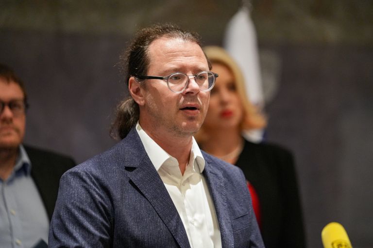 Državni sekretar Luka Omladič .jpg