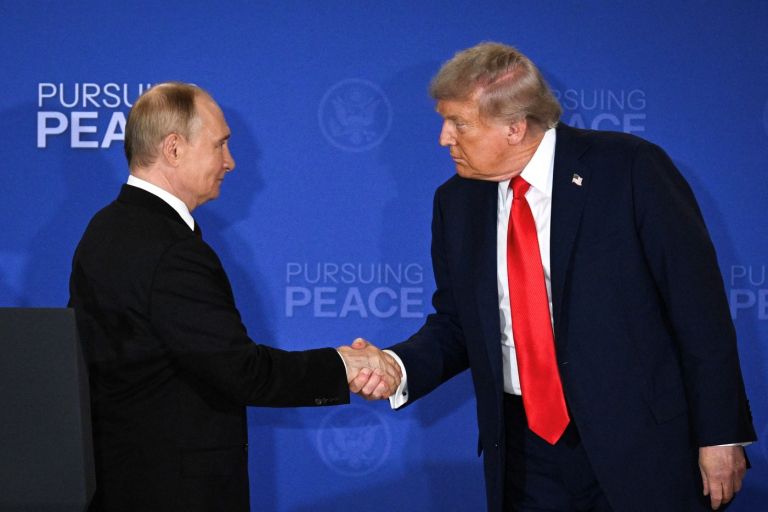 trump putin.jpg