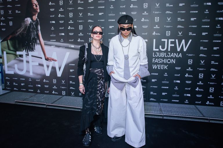 ljfw, Masayah