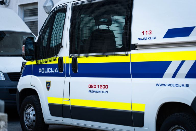 policija, pums