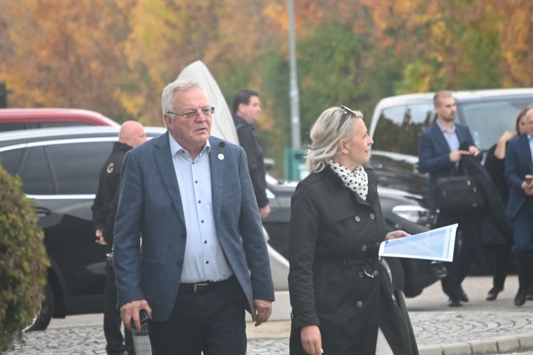 regijski-obisk, posvet, vlada, lendava