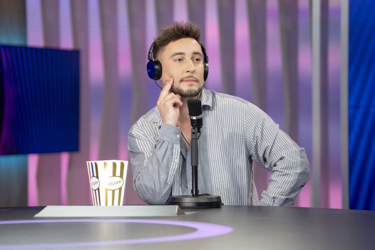 AKTUALNO ZABAVNO42.jpg