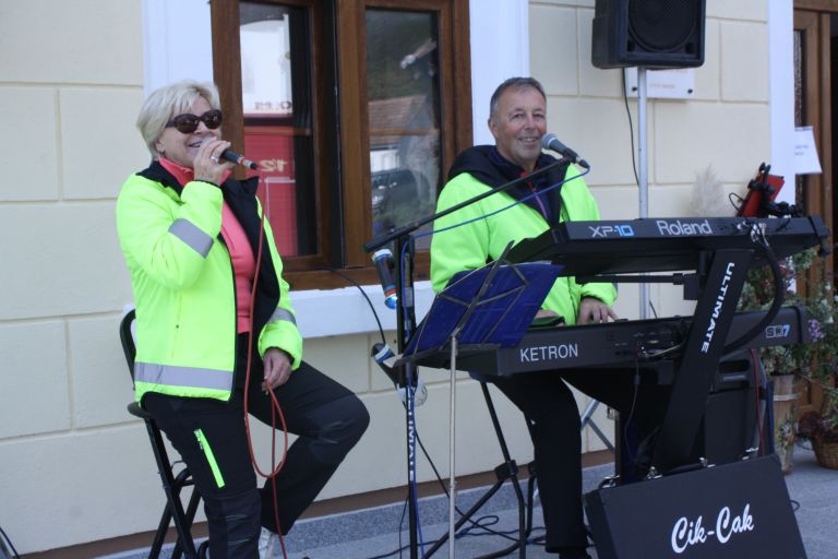 pohod-po-sromeljski-poti-vina-in-sonca-2025, anica-kranjcic, turisticno-drustvo-sromlje