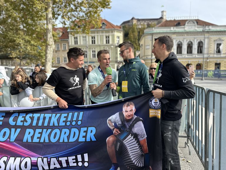 Anže Zavrl, Skupina Gadi