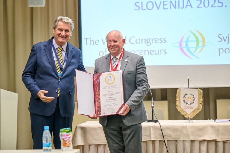 SKP_Slovenija_imenovanje Dusana Skerbisa za predsednika mrece lavreatov, photo_Samo Paušer 10.jpg