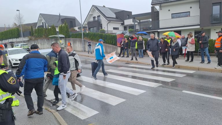 Hotič protestni shod