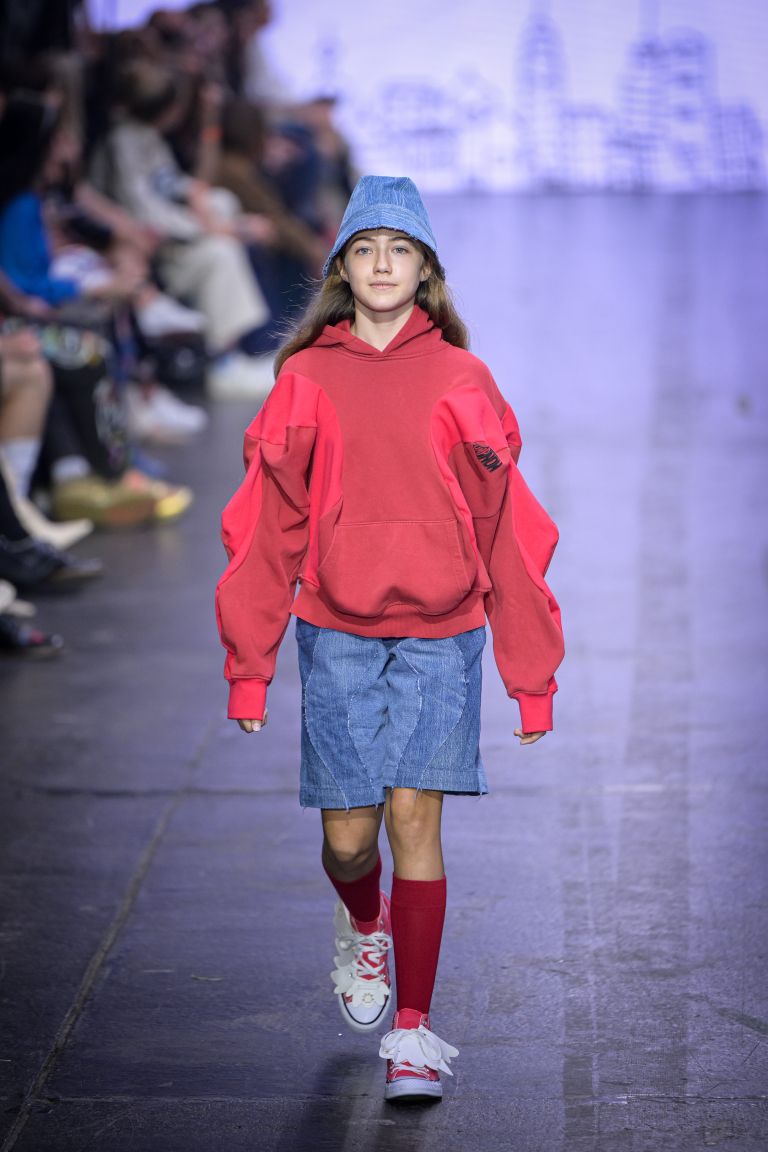 Bela Veger Poles, LJFW 2
