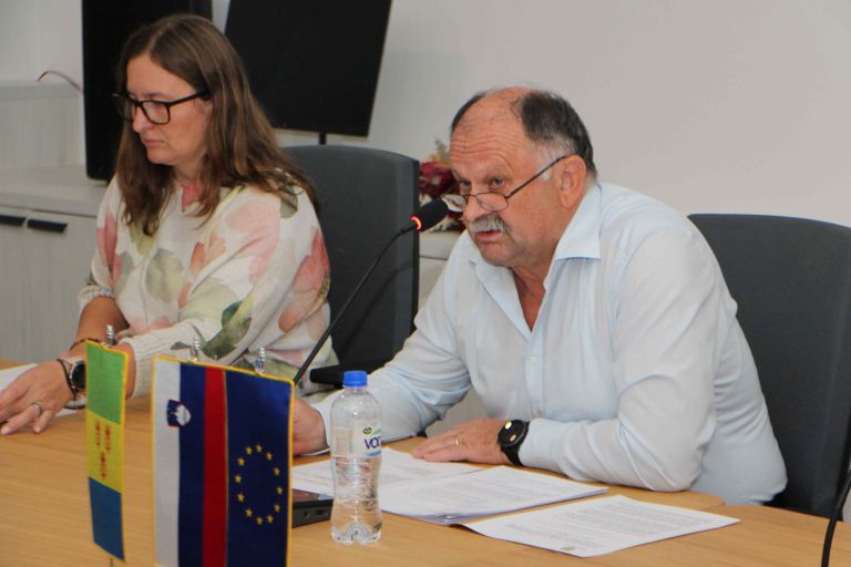 seja-obcinskega-sveta-mirna-pec-oktober-2025, sanja-pavlinic-vidic