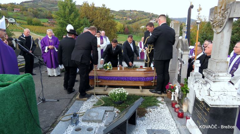 vlado-leskovar, pogreb, bizeljsko