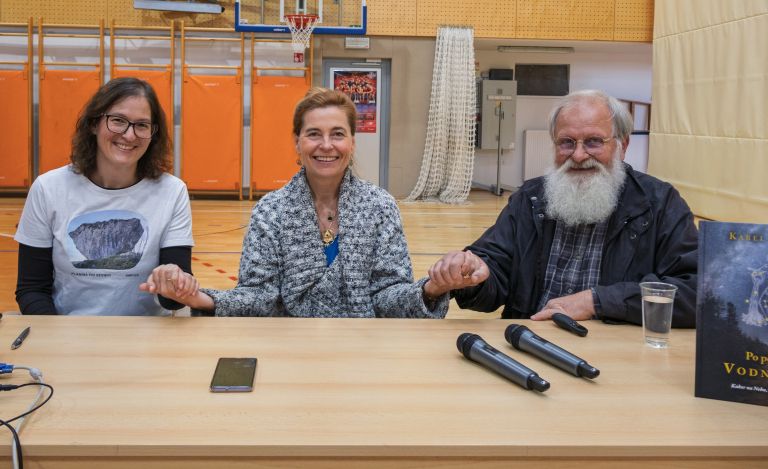 karel-grzan, megaliti, vodnar, knjiga, monika-skoberne, planina-pri-sevnici