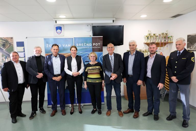 avtocesta-dramlje-slovenske-konjice, delovni-sestanek, dars