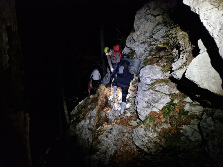 gorski-resevalci, skuta