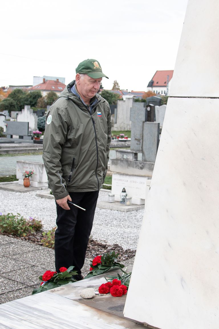 zalna-slovesnost, zalna-slovesnost-moms-pred-dnevom-spomina-na-mrtve, moms