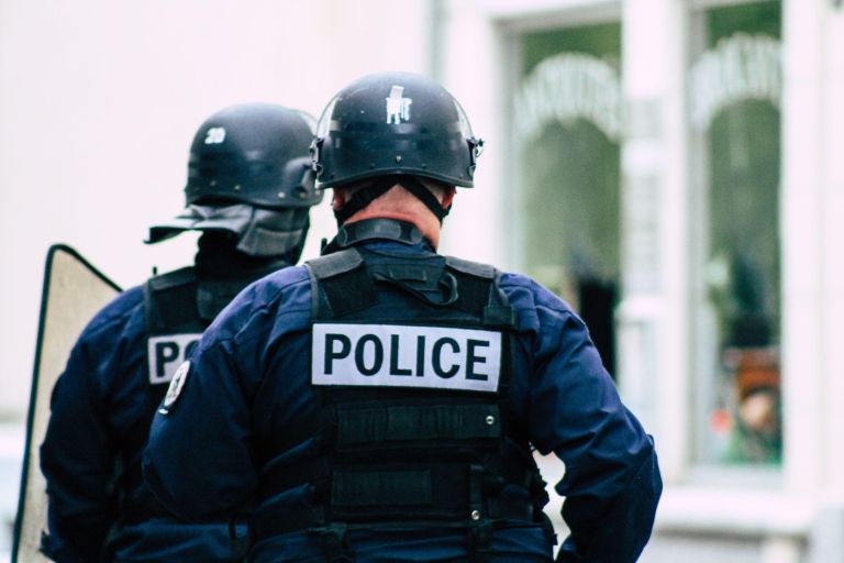 francoska policija.jpg