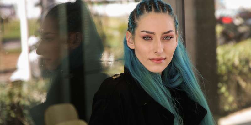 Raiven: "Zasebno sem enako urejena kot na odru"