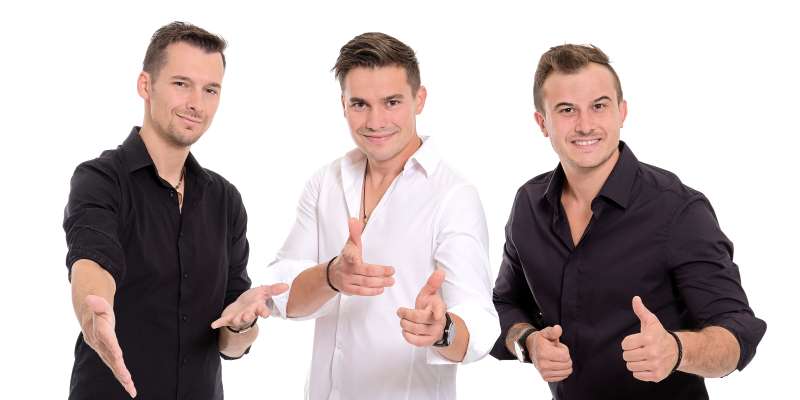 VIDEO: Gadi si za praznike želijo romantike