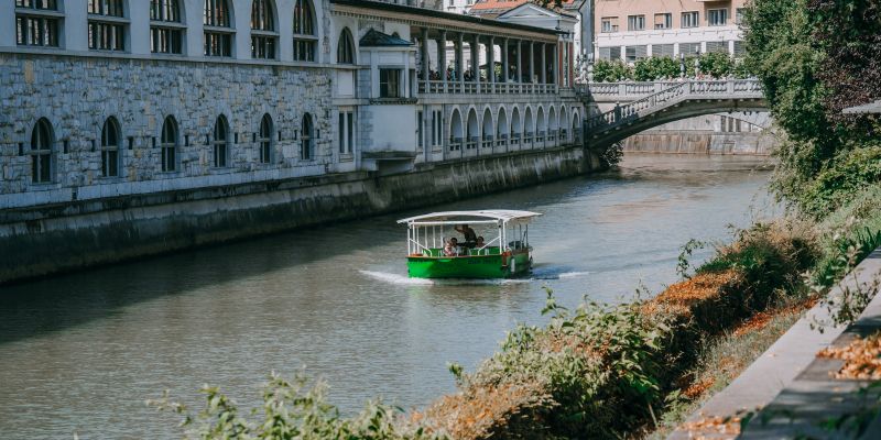 Ljubljanica ladjica
