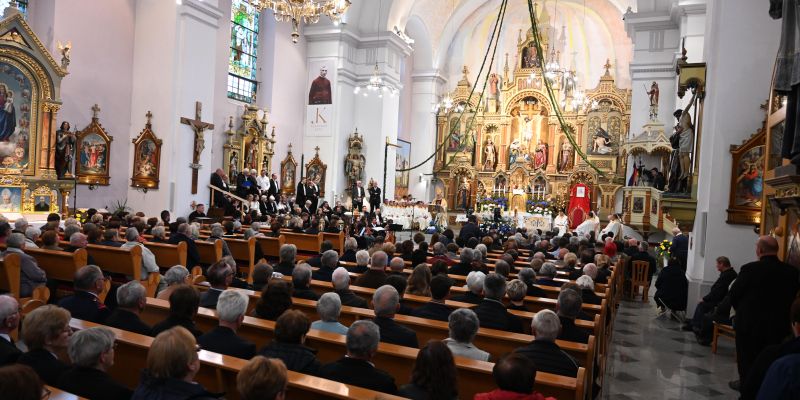 črenšovci, slavnostna-sveta-maša-in-pokop-posmrtnih-ostankov-telesa-jožefa-klekla.