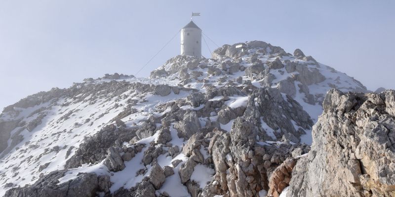 triglav aljazev stolp.jpg