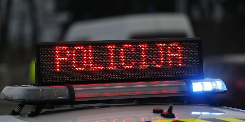Policija