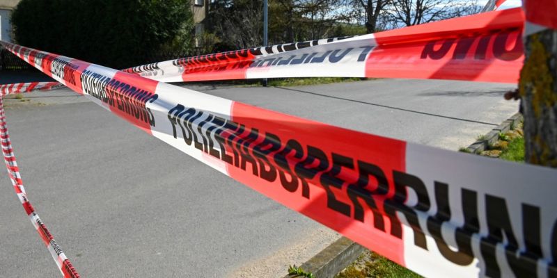 trupli, nemška policija, trak.jpg