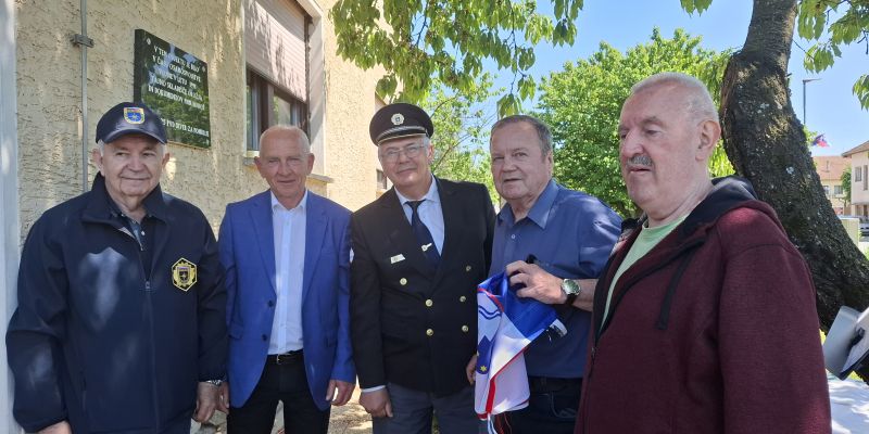 salovci, policijsko-veteransko-drustvo-sever-za-pomurje, spominska-plosca