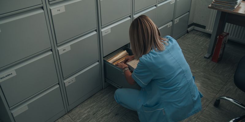 medicinska sestra, kartoteka