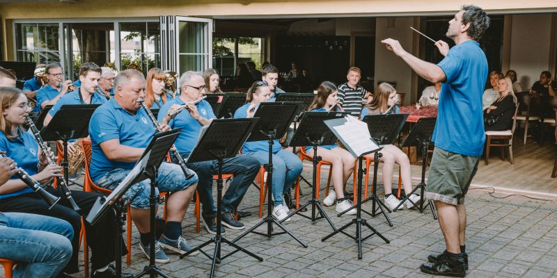 pihalni-orkester-dkd-svoboda, promenadni-koncert