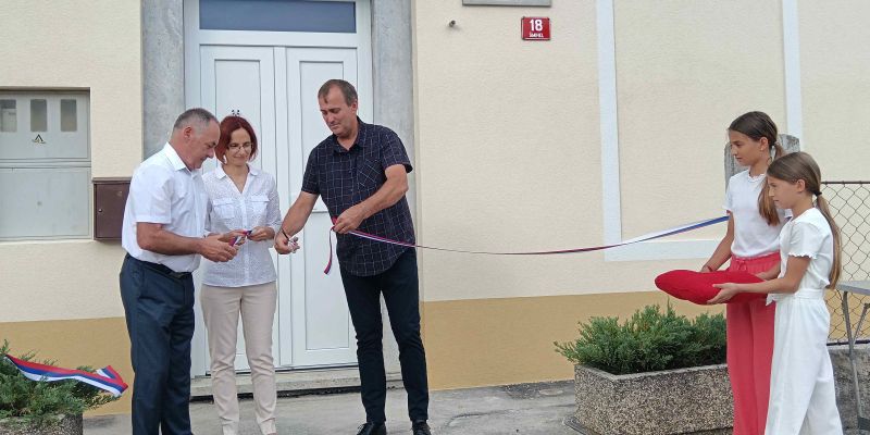 podruznicna-sola-smihel, prenova-sole