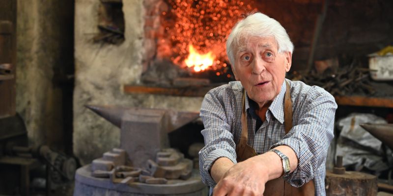 Film o 70 letnem delovanju Ansambla Štirje kovači na TV Veseljak Golica to nedeljo
