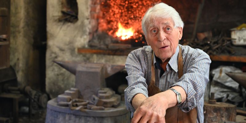Film o 70 letnem delovanju Ansambla Štirje kovači na TV Veseljak Golica to nedeljo