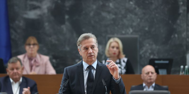Robert Golob