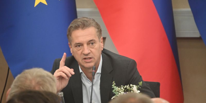 robert-golob, vlada, posvet, lendava