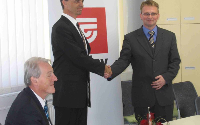 predajo_oziroma_prejem_donacije___triglav_komunali_marec_08.jpg