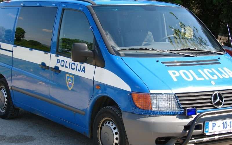 avto_policija.jpg
