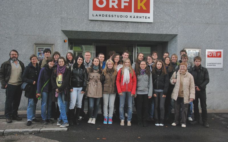 skupinska_slika_po_ogledu_orf_foto_eva_kupljenik.jpg