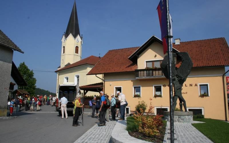9__pohod_po_krekovih_stezicah_001.jpg
