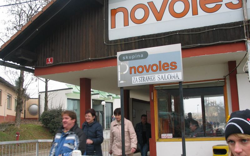 novoles_0002.jpg