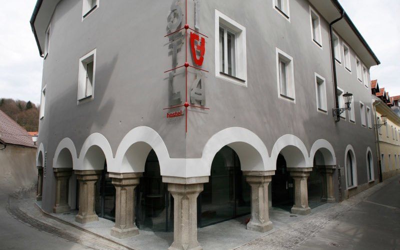 hostel_029.jpg