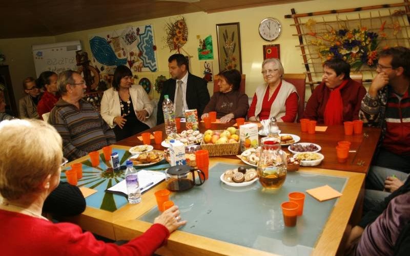 ozara_sevnica_odprla_duri001.jpg